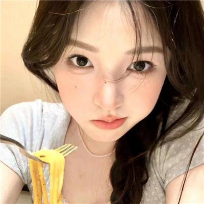 尤莉亚老师的红线